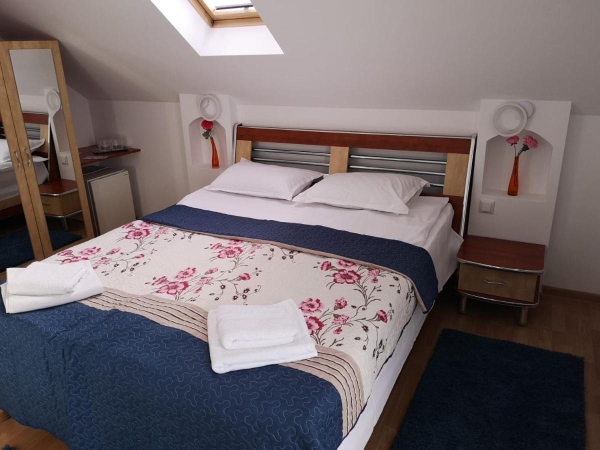Miraj Hotel Azuga Kültér fotó